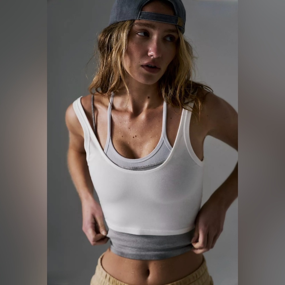 ❤️BNWT Free People Movement Women's white Hot Shot Crop Tank Top size S $30 USD